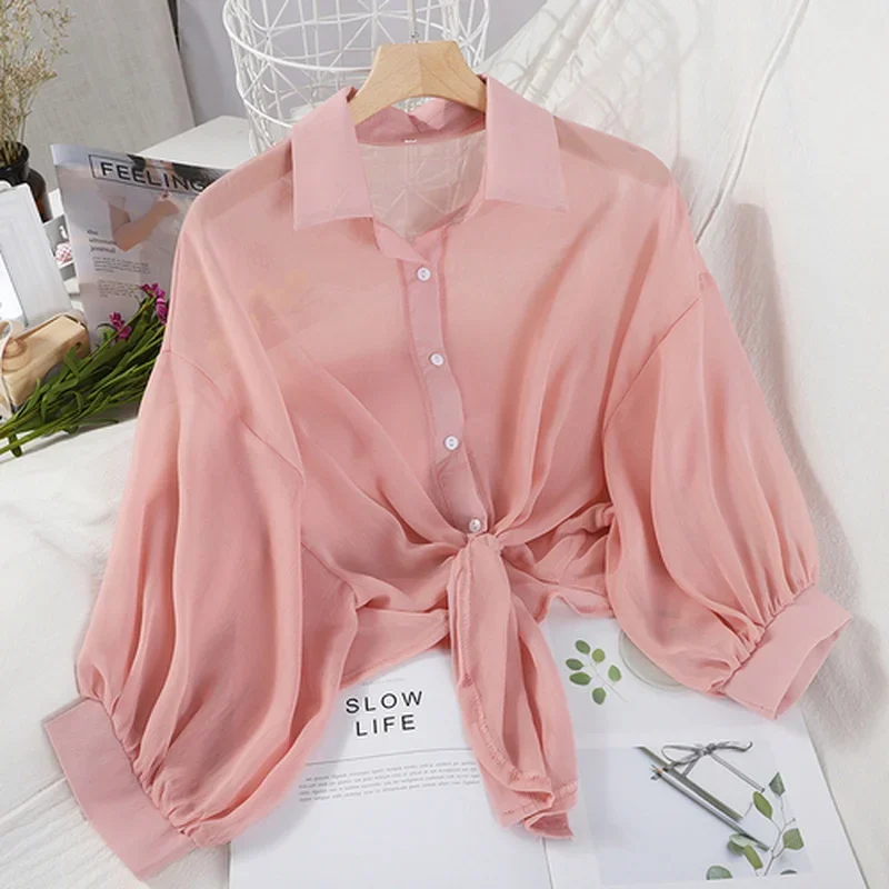 Tie Front Shirt - Casual หลวม Hollow เสื้อผ้าสีขาว Elegant สีทึบผูกเอวเสื้อผู้หญิงฤดูร้อนค้างคาวครึ่งแขนเสื้อชีฟอง