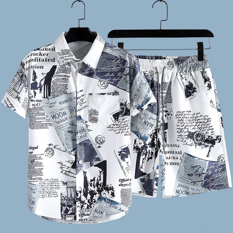 Beach Shirt Hawaiian - ชุดเซ็ต 2 ชิ้นสำหรับผู้ชาย ลายพิมพ์หนังสือพิมพ์ เสื้อเชิ้ตแขนสั้นคอปกติดกระดุม กางเกงขาสั้นเอวยางยืด