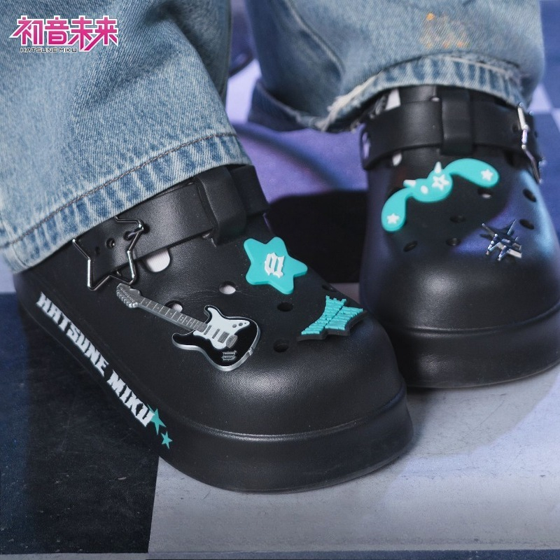 ฮัตสึเนะ มิกุ ร็อค ฟิวเจอร์ แซ - Japan Summer Festival Clothing บทวิจารณ์และราคา